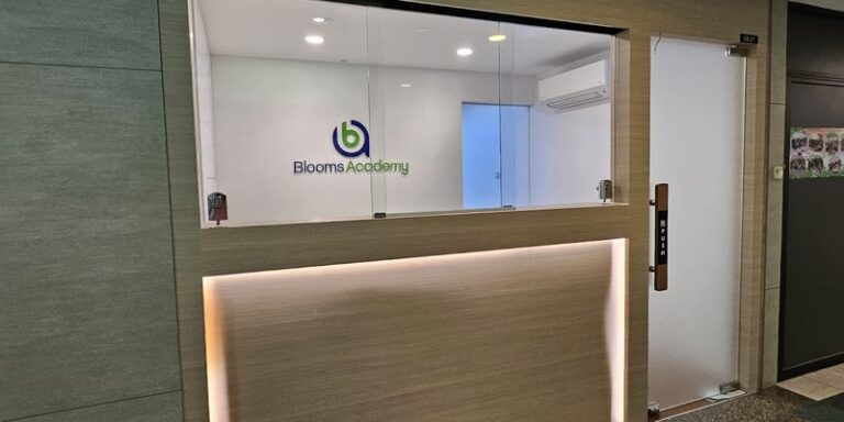 Blooms Academy