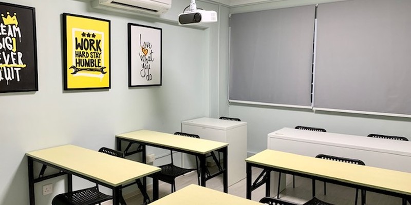 Tutor Suzanne Math & Science Academy